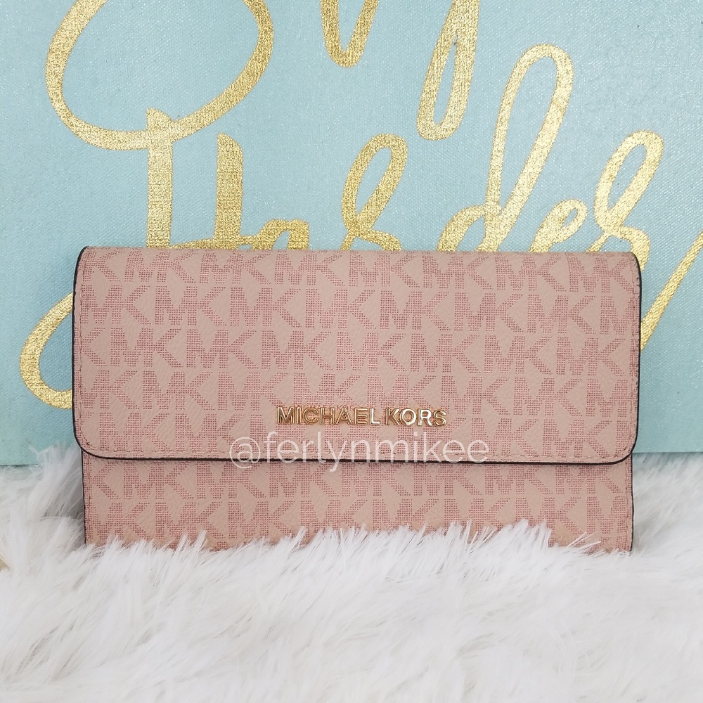 NWT Michael Kors Jet Set Travel Trifold Wallet
